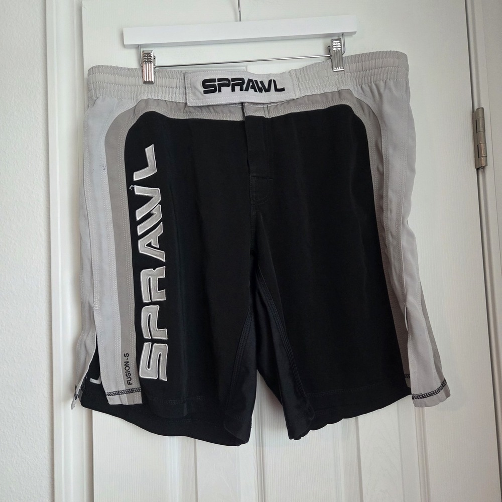 SPRAWL Fight Shorts Mens 36 Black Grey Grappling UFC MMA Fusion-S Combat